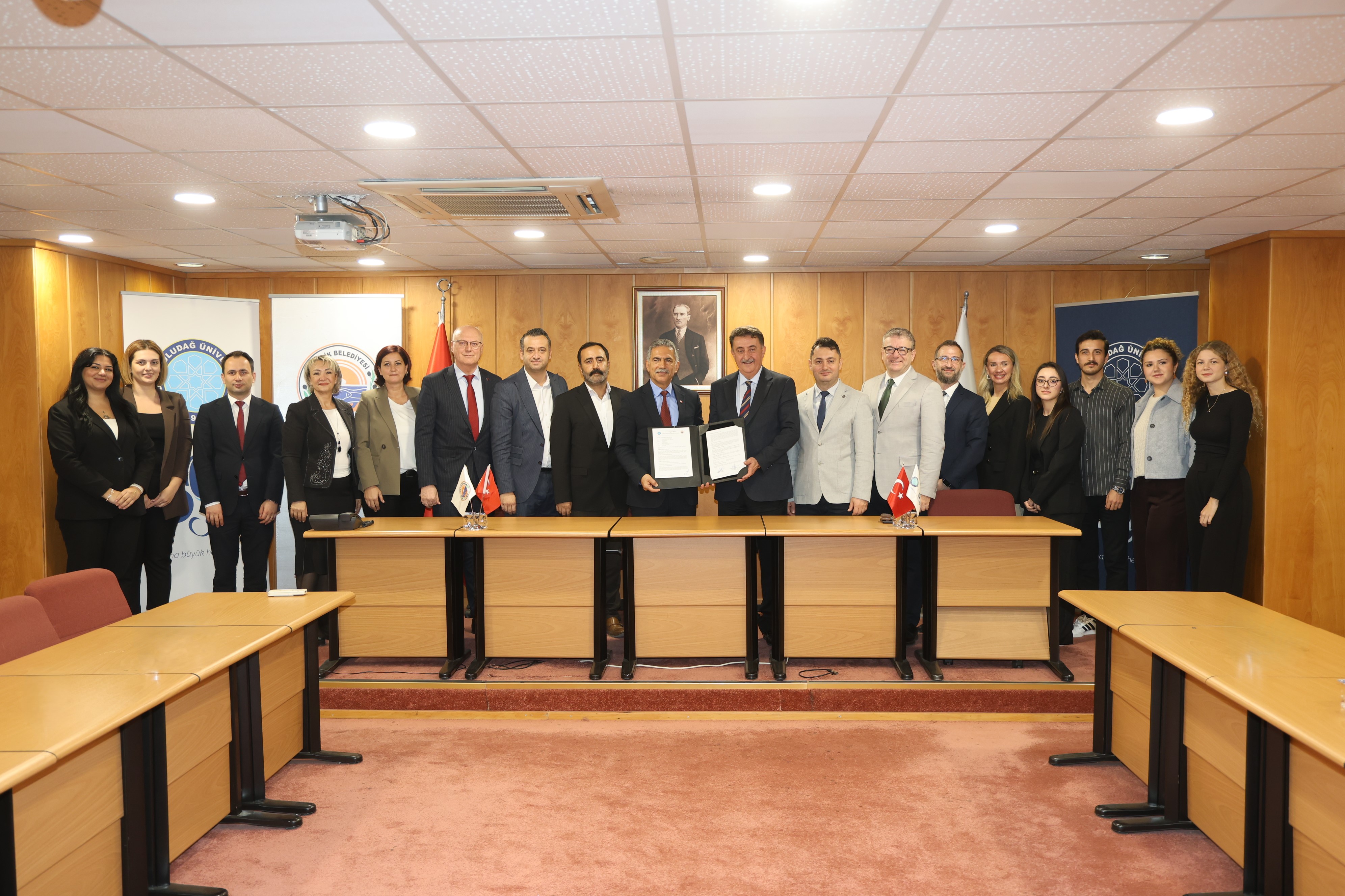  20251112135947629BUU_2230